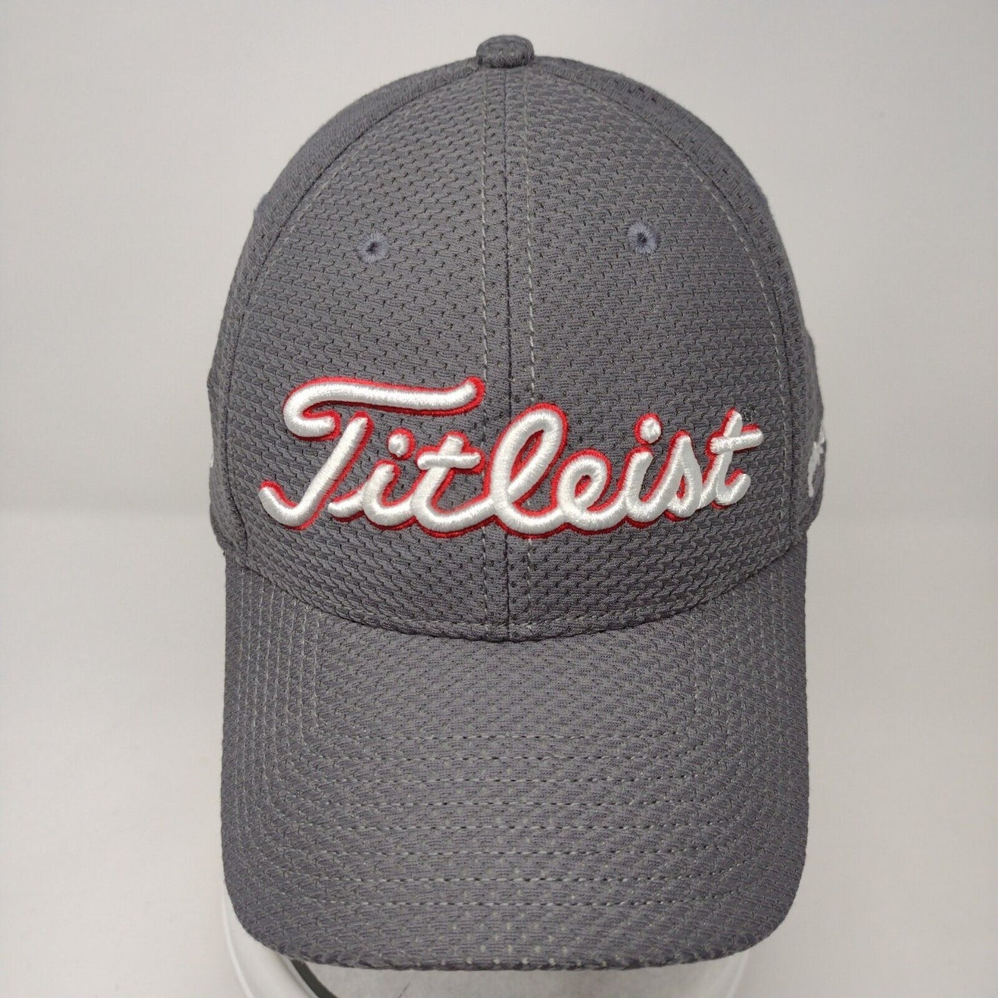 Titleist Pro V1 FJ Fitted Golf Hat Gray M/L Embroidered Vented Holes 6 Panel