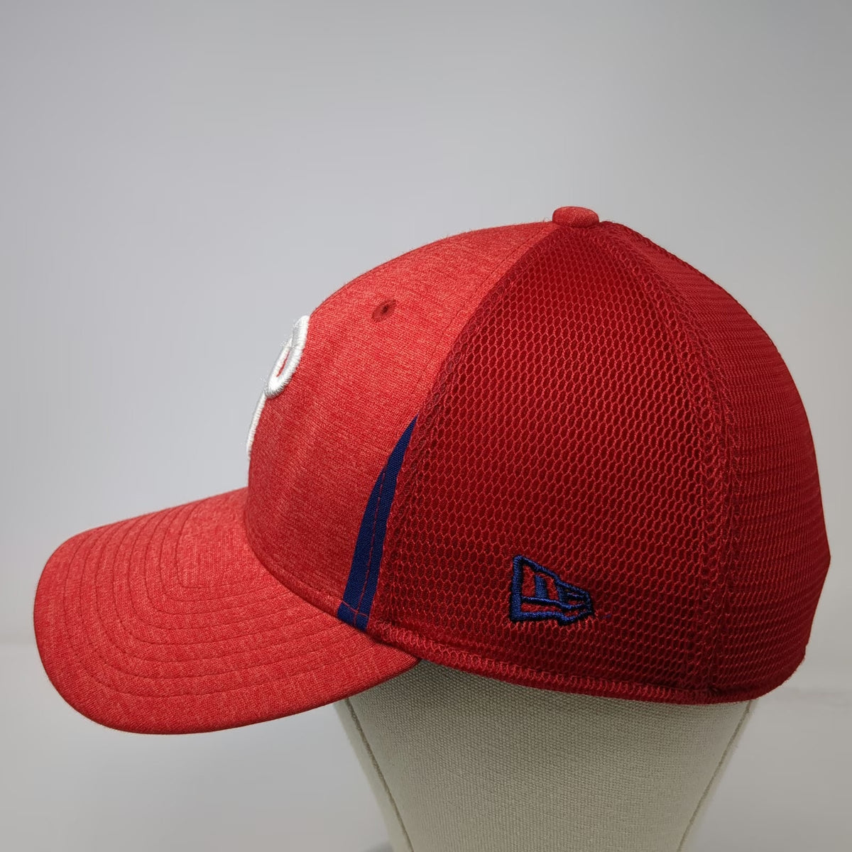 New Era MLB Philadelphia Phillies Baseball Cap Red L 39THIRTY Mesh Stripe Hat