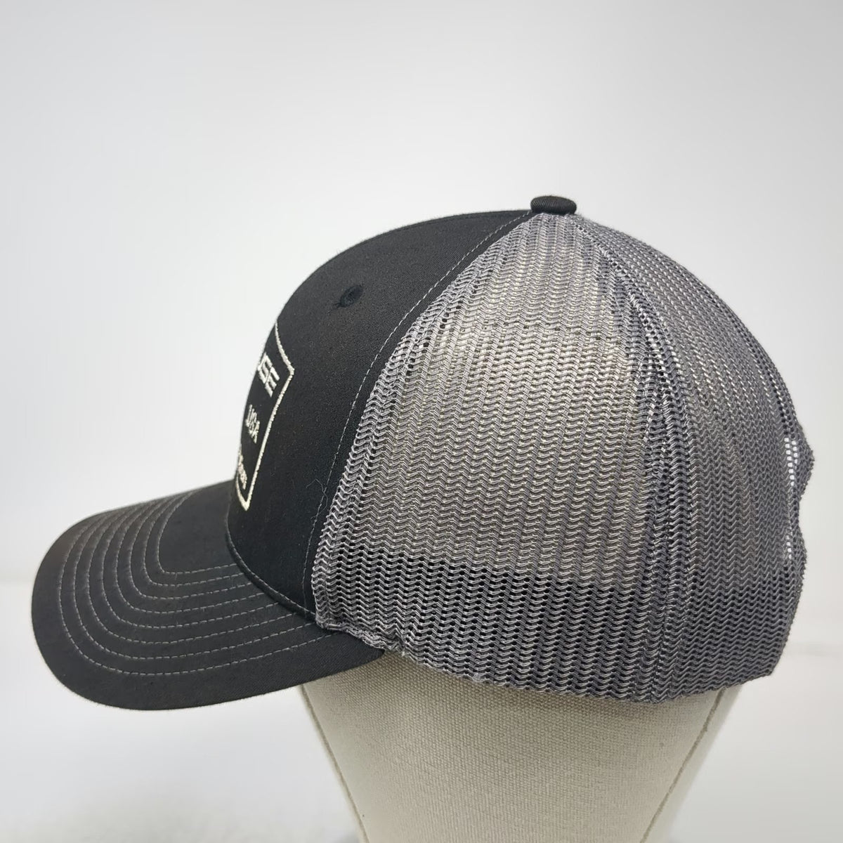 Richardson Trucker Hat Black One Size Mesh Snapback Rekluse Clutch Revolution