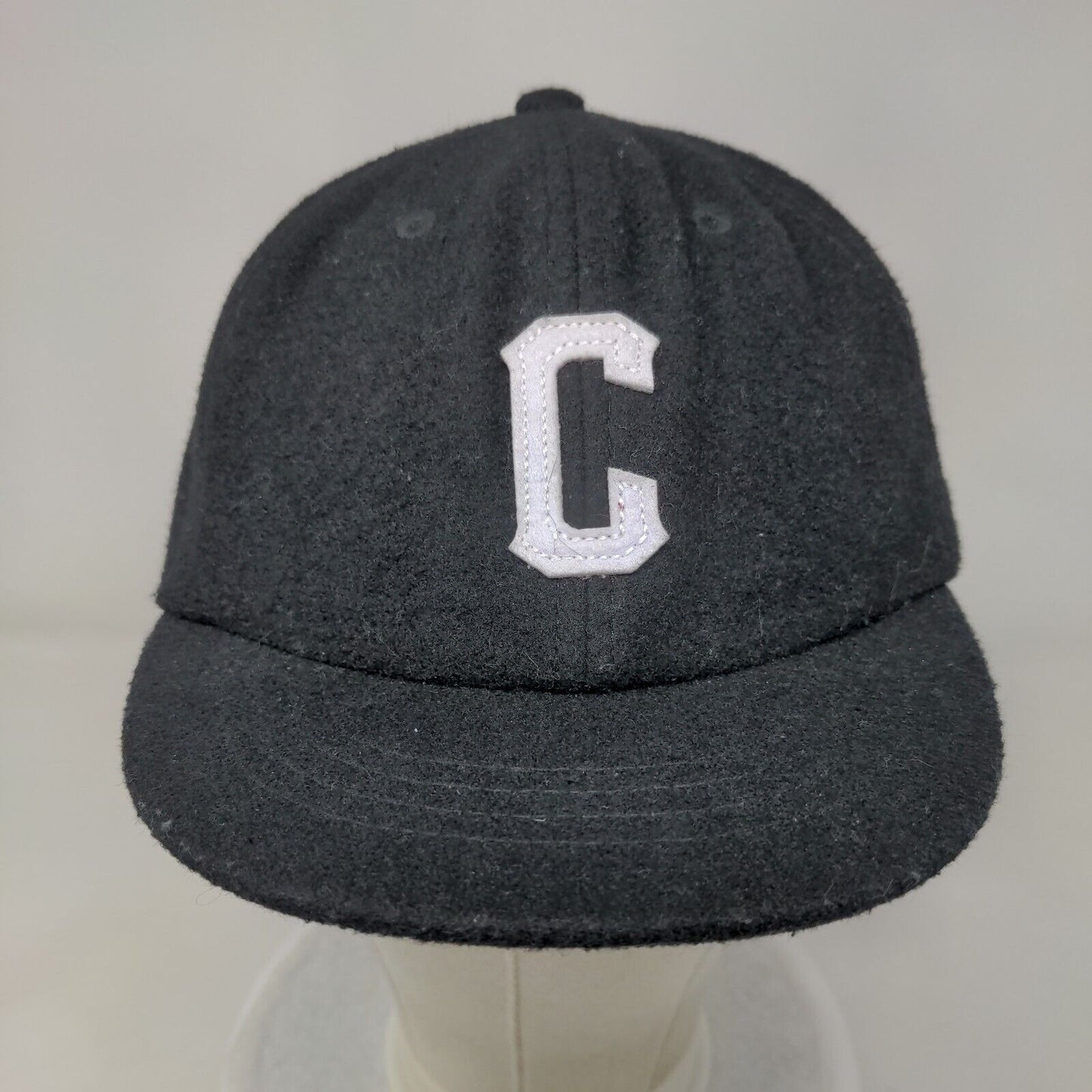 Letter C Snapback Hat Black M/L Adjustable Solid Vent Holes Cash & Co
