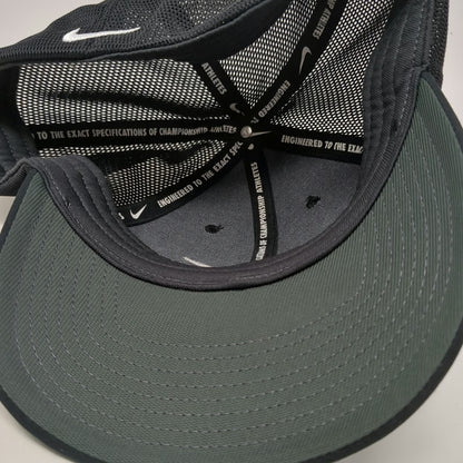 Nike Baseball Cap Black One Size Fitted Mesh Back Swoosh Structured Golf Hat