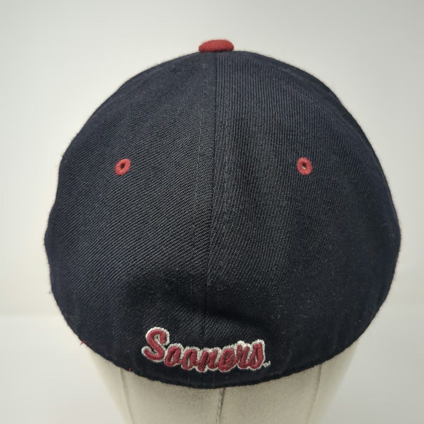 Oklahoma Sooners NCAA Zephyr Cap Black Red White 7 3/8 Fitted Embroidered Hat