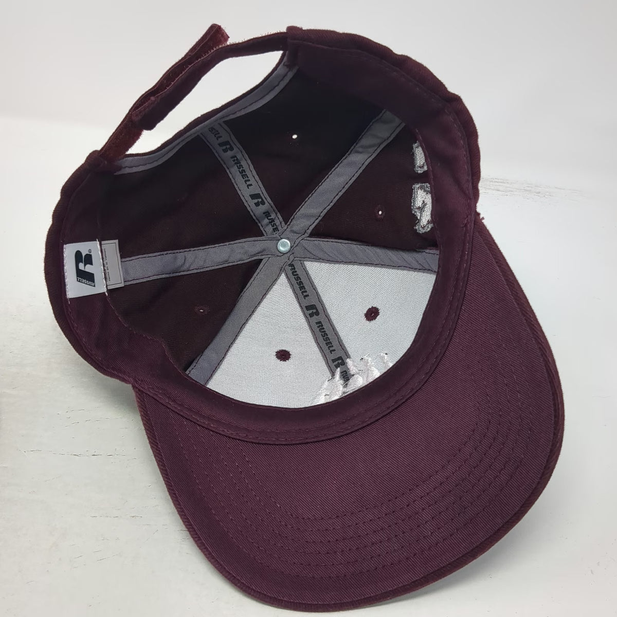 Montana Grizzlies NCAA Russell Cap Red One Size Bear Paw Strapback Athletic Hat
