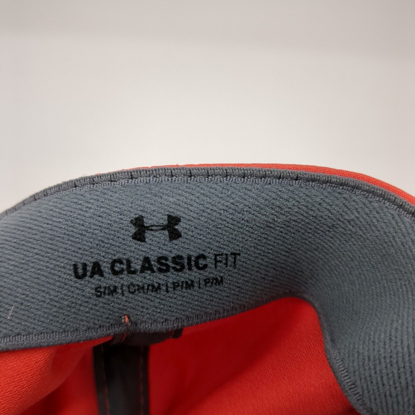 Under Armour Fitted Hat Red S/M Classic Fit Lightweight Headline 6 Panel