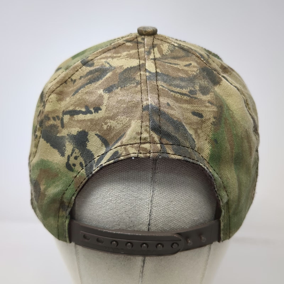 Trucker Green Brown One Size Compound Bow Hunter Embroidery Snapback Hat Vintage