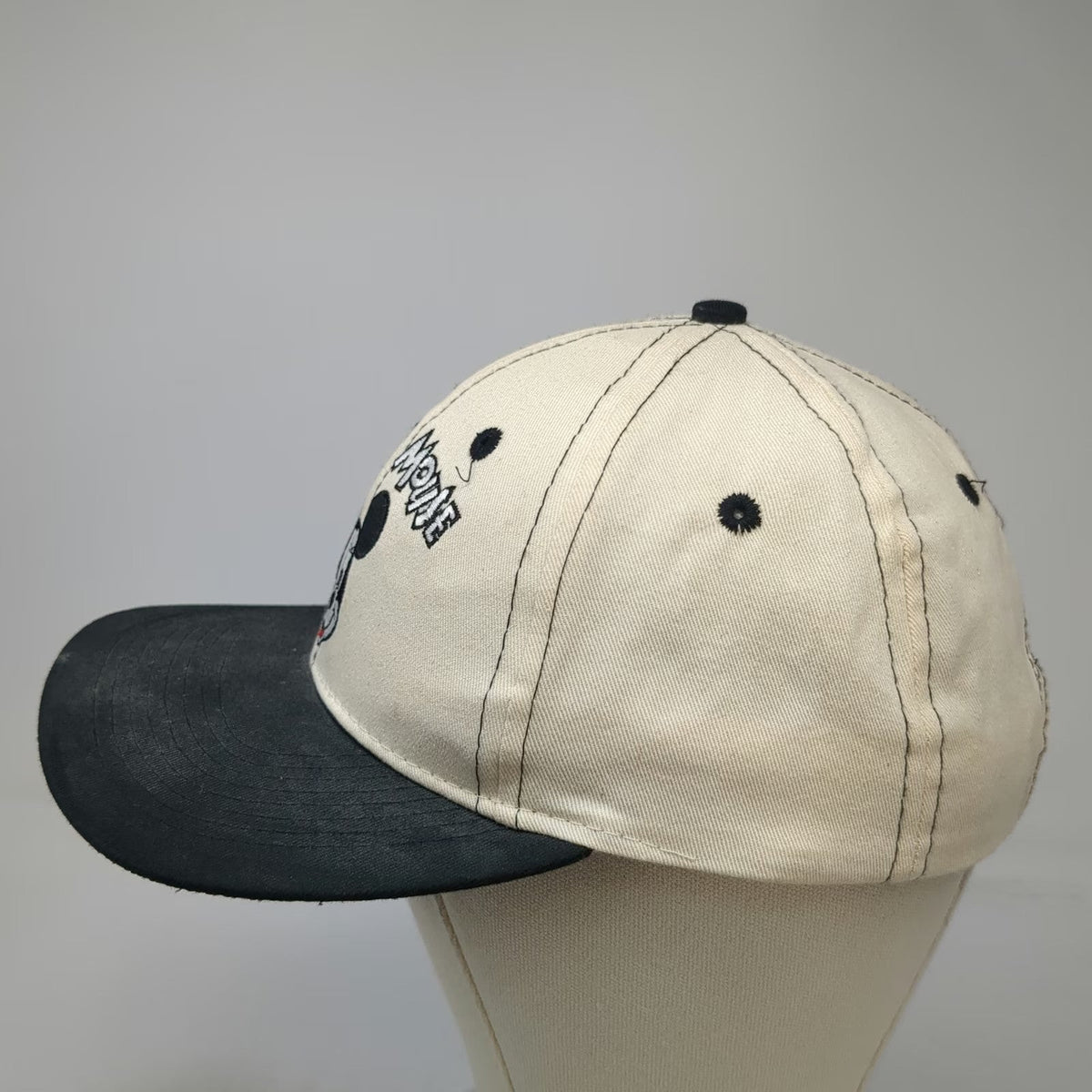 Fresh Caps Snapback Beige Black One Size Mickey Mouse Disney Embroidered Hat