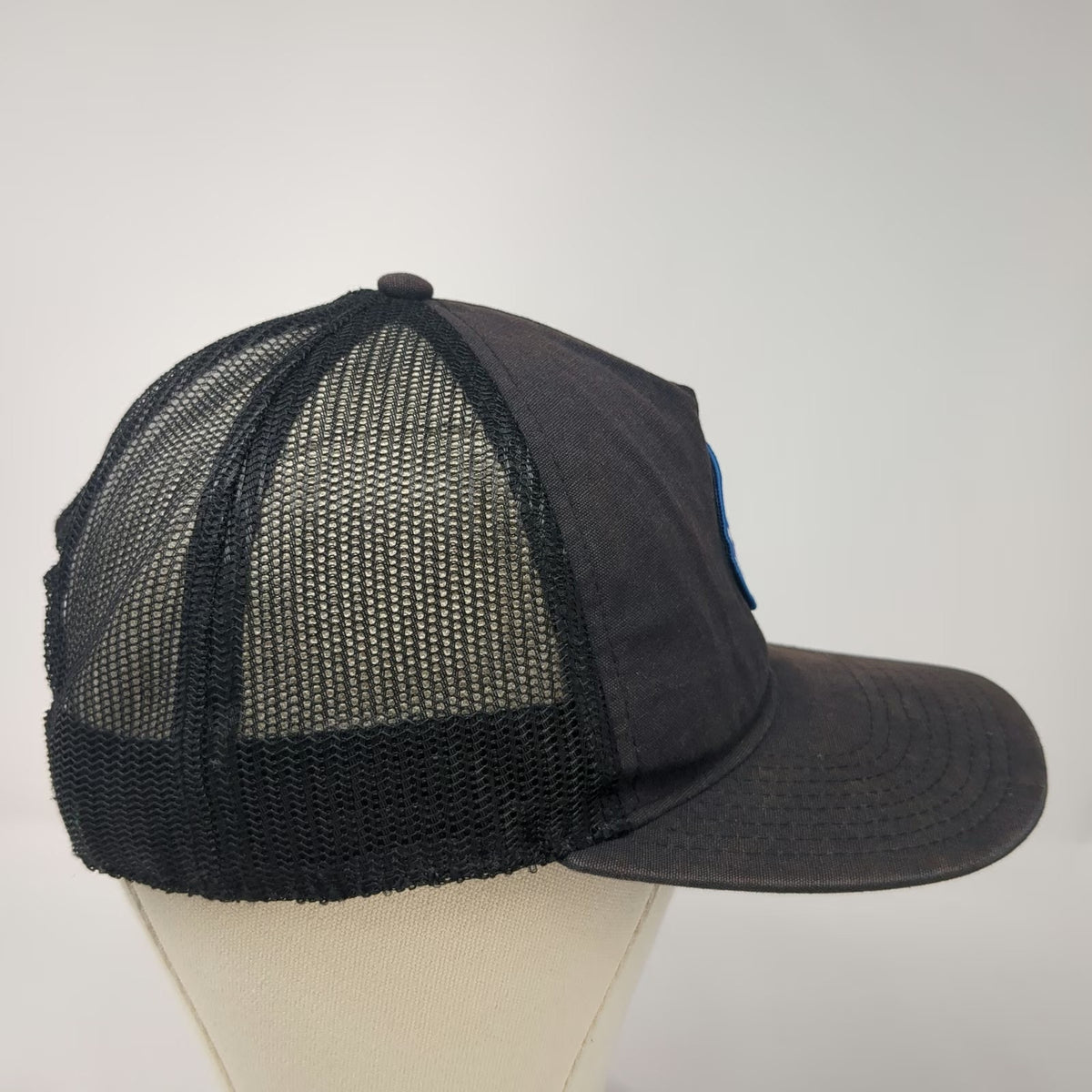 Quiksilver Trucker Hat Black One Size Stranger Things Netflix Shaka Patch Mesh