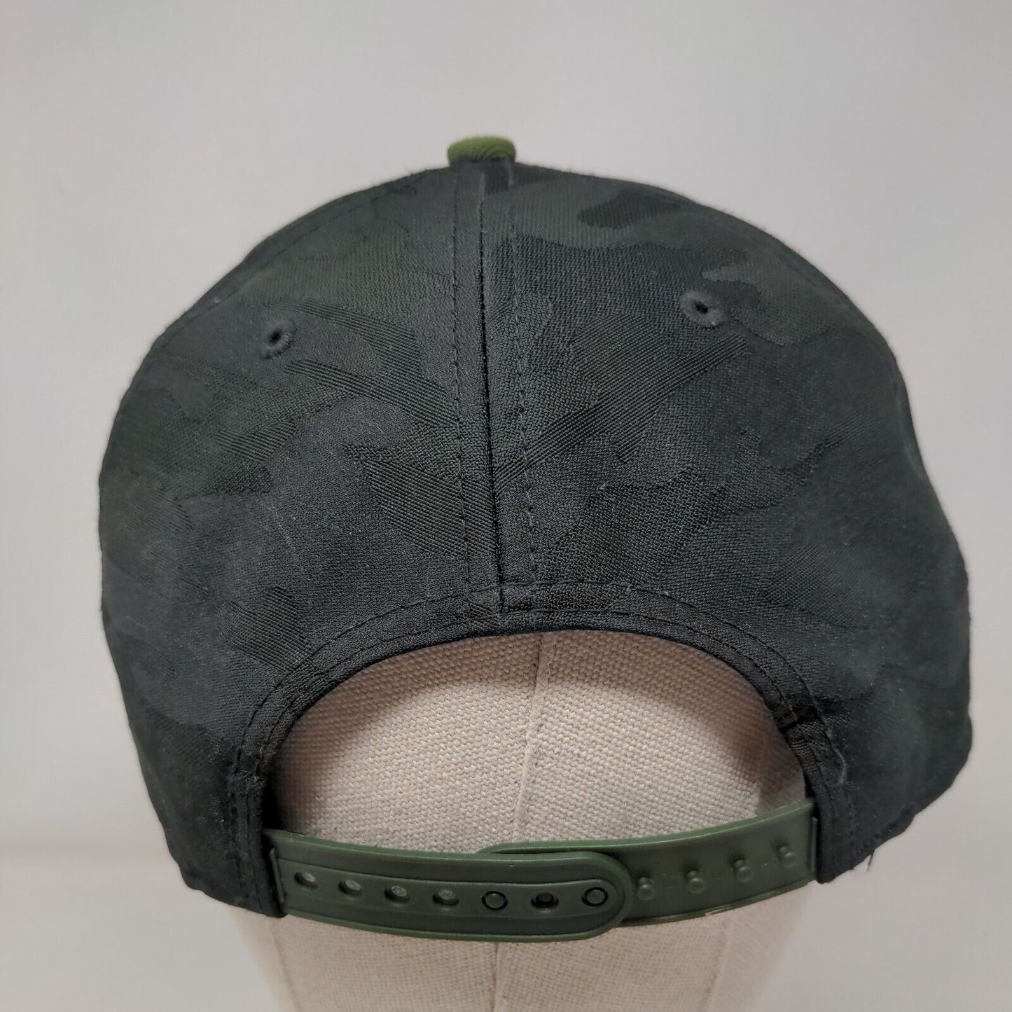 Shawn White Snapback Hat Multicolor OSFM Adjustable Embroidered 6 Panel New Era