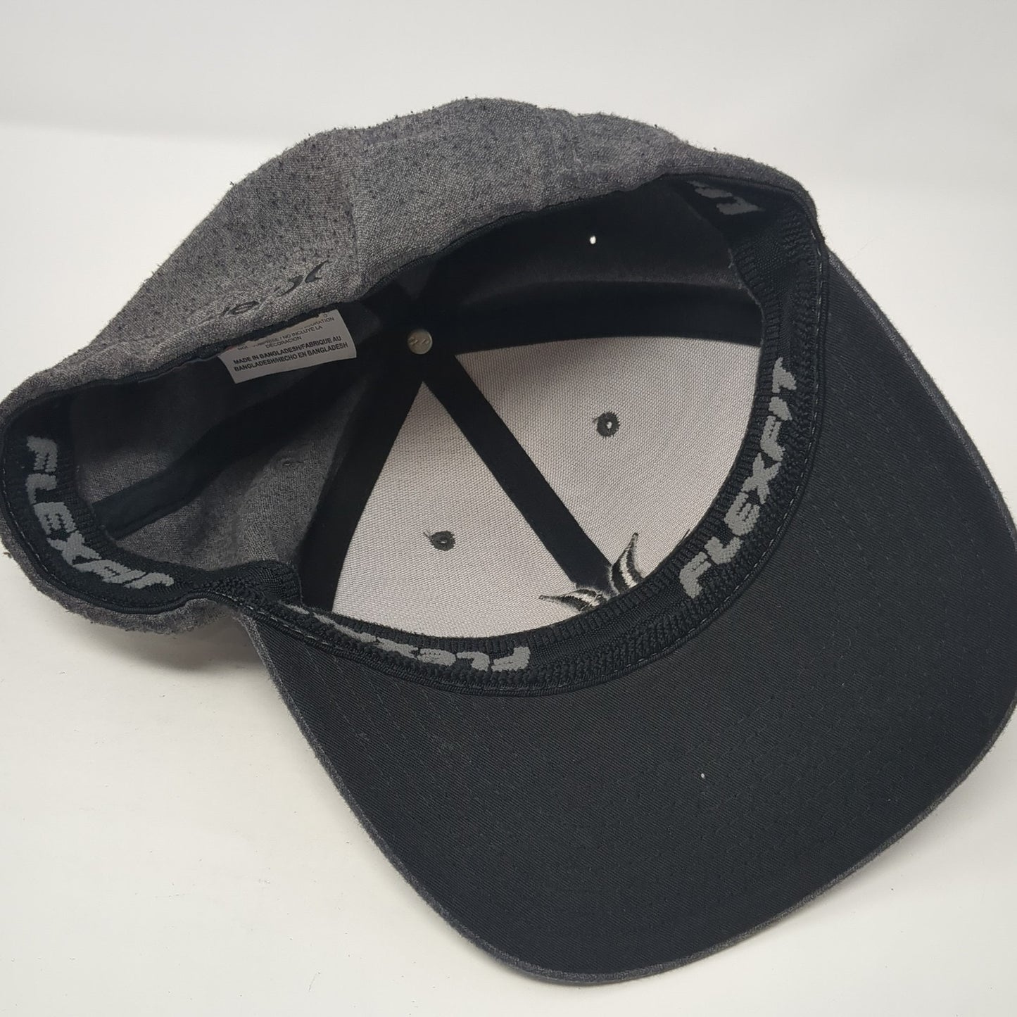 Hurley Embroidered Logo Fitted Hat Gray XL Flexfit Yupoong Vent Holes