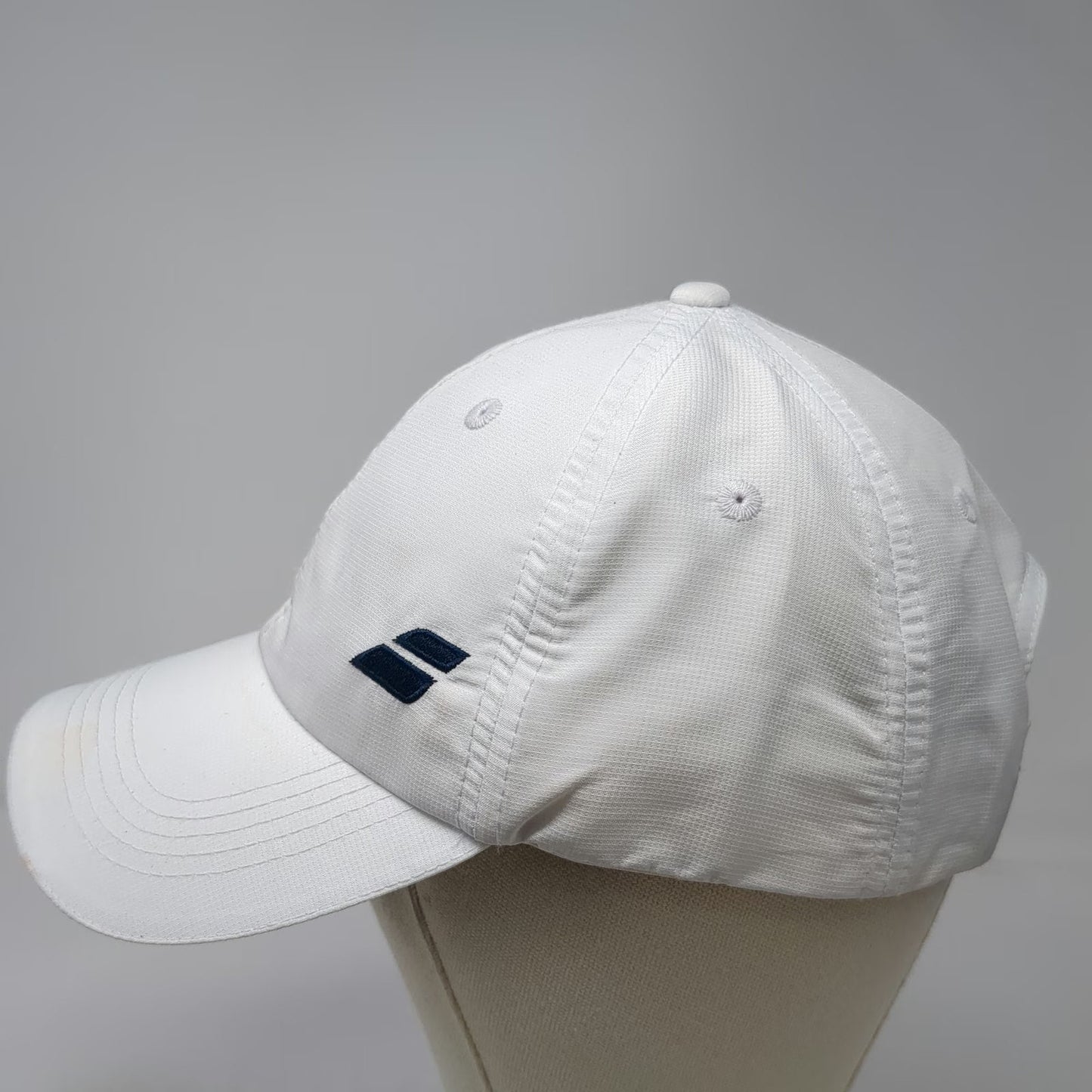 Babolat Baseball Cap White One Size Polyester Strapback Logo Pennant Tennis Hat