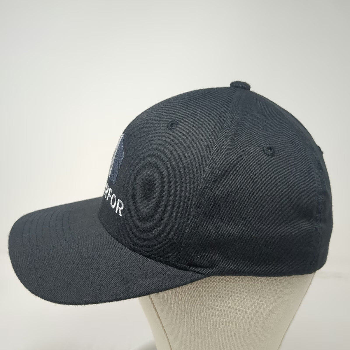 Port Authority Baseball Cap Black M Interfor Embroidered Logo Flexfit Fitted Hat