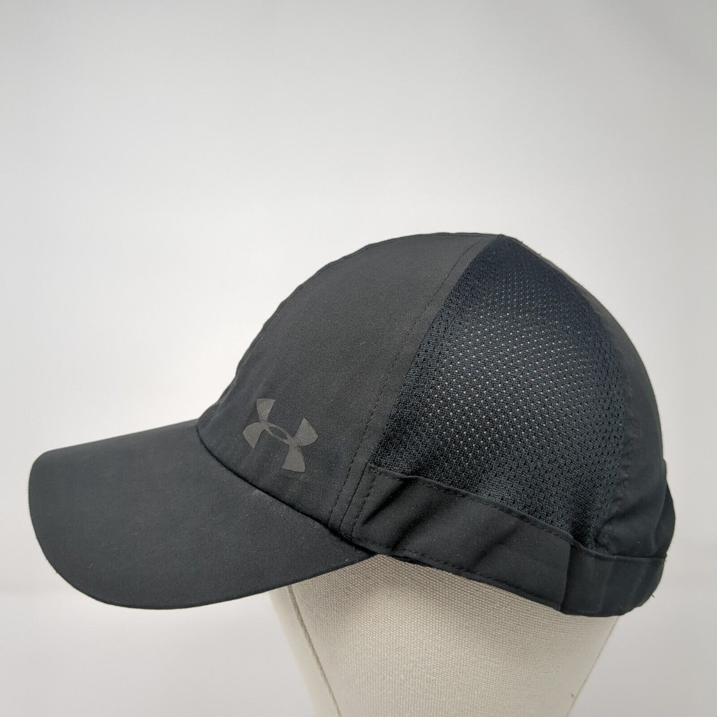 Under Armour Women's Strapback Hat Black One Size Adjustable Breathable Mesh