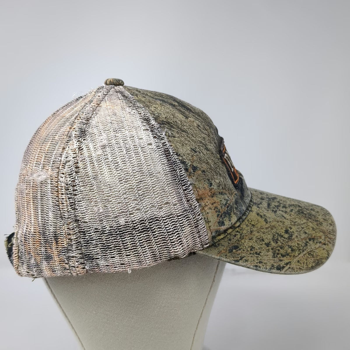 FOXPRO Baseball Cap Green One Size Camo Mesh Strapback Hunting Game Calls Hat