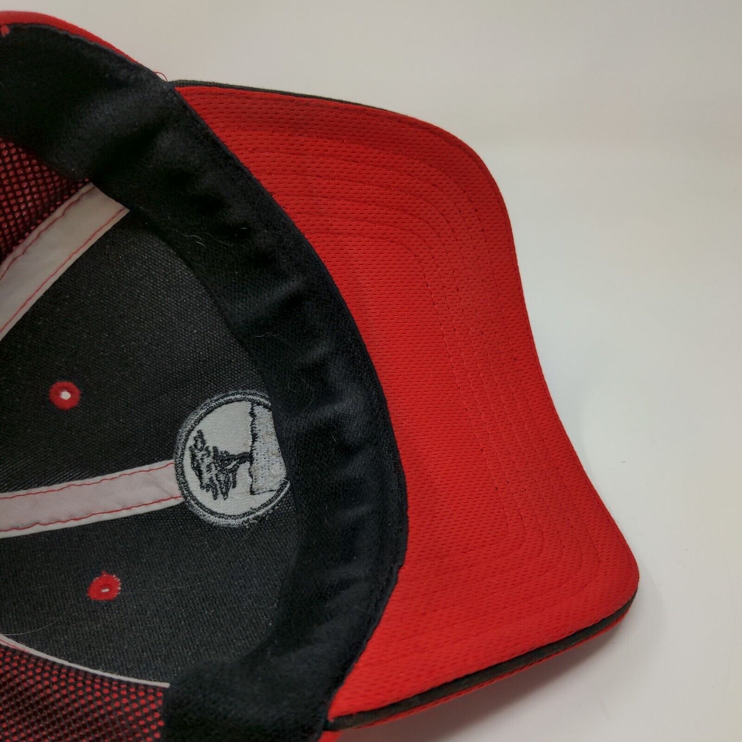 Pukka Mens Fitted Hat Red Size L/XL Embroidered Pebble Beach 1919 Logo Polyester