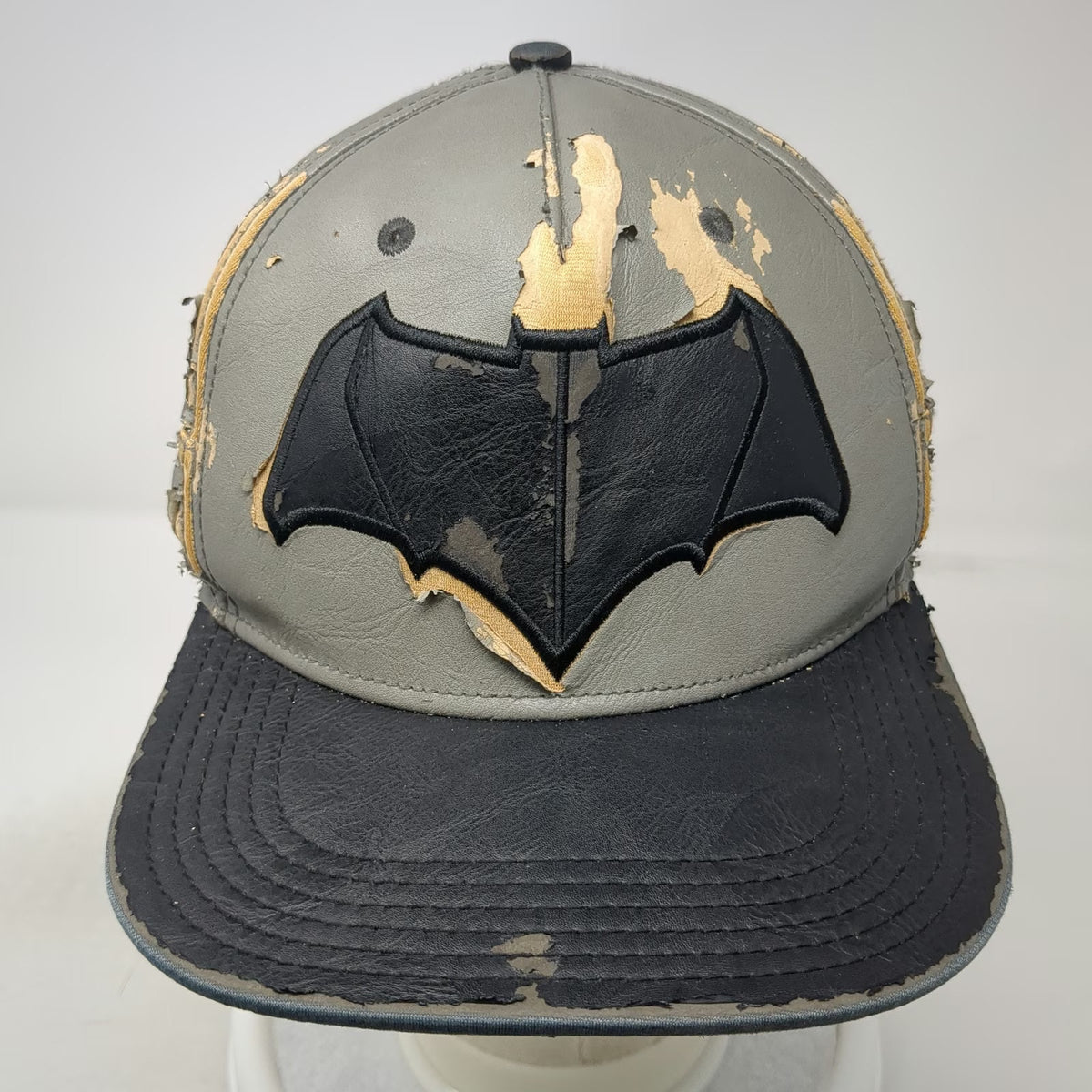 Bioworld Gray 5 Panel Hat One Size Snapback Batman Logo Faux Leather Graphic