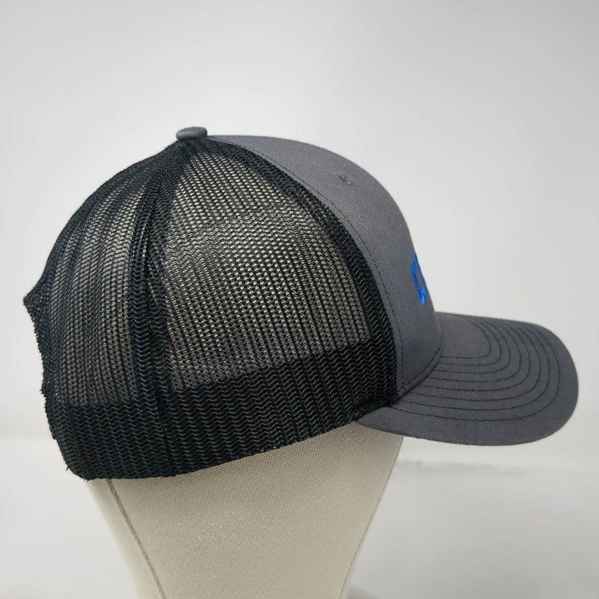 Richardson 112 Trucker Hat Gray One Size Cruzer Blue Embroidery Snapback Mesh