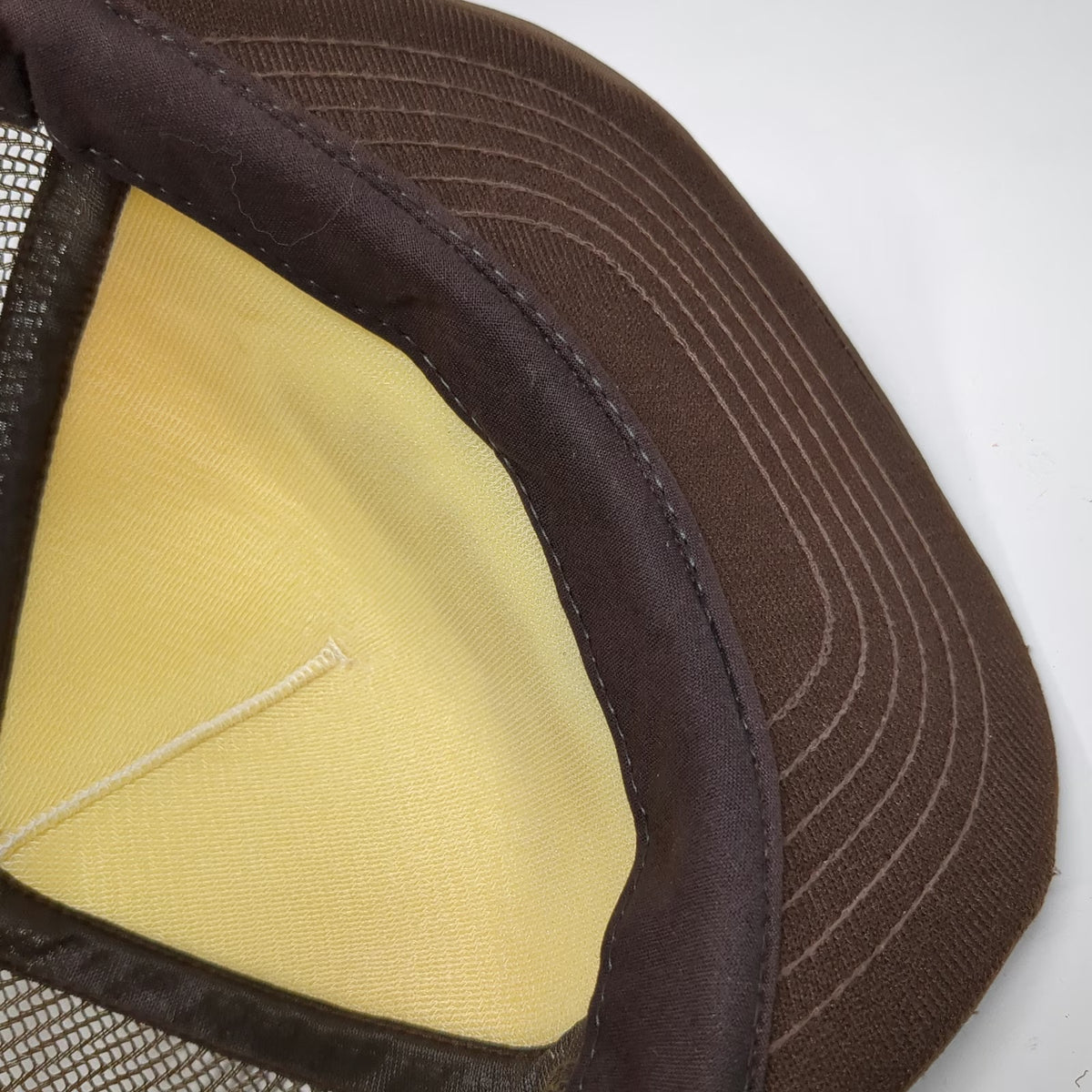 I/D/E/A inc. Lynlite Trailer Co. Brown White Trucker Hat Snapback Mesh Vintage