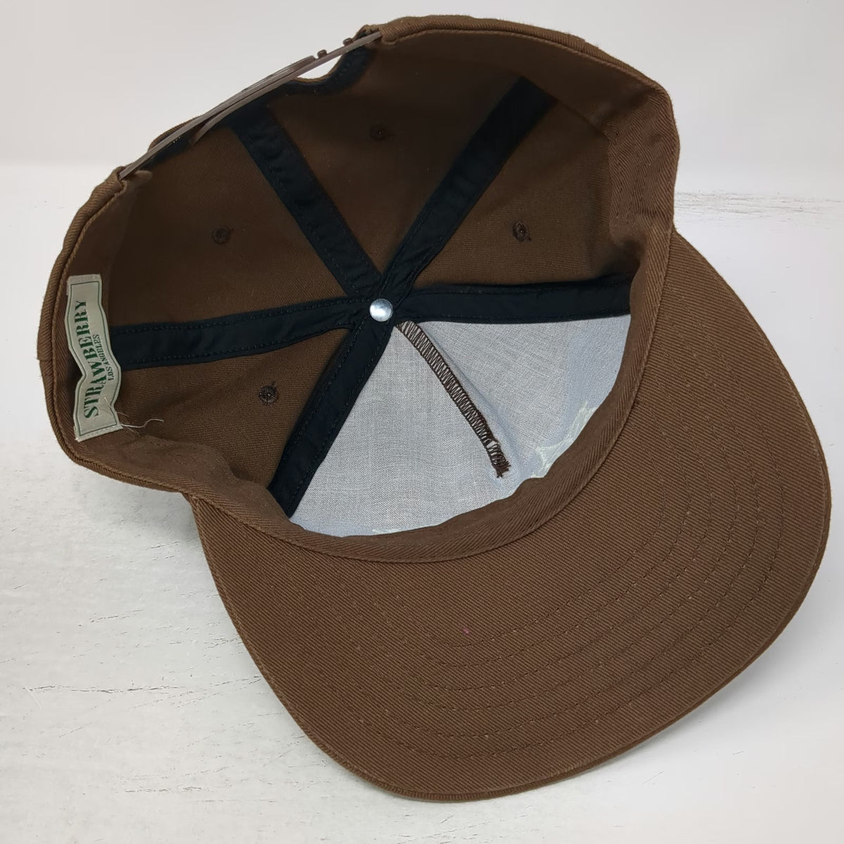 Strawberry 5 Panel Brown White One Size Snapback Mountain Logo Flat Brim Hat