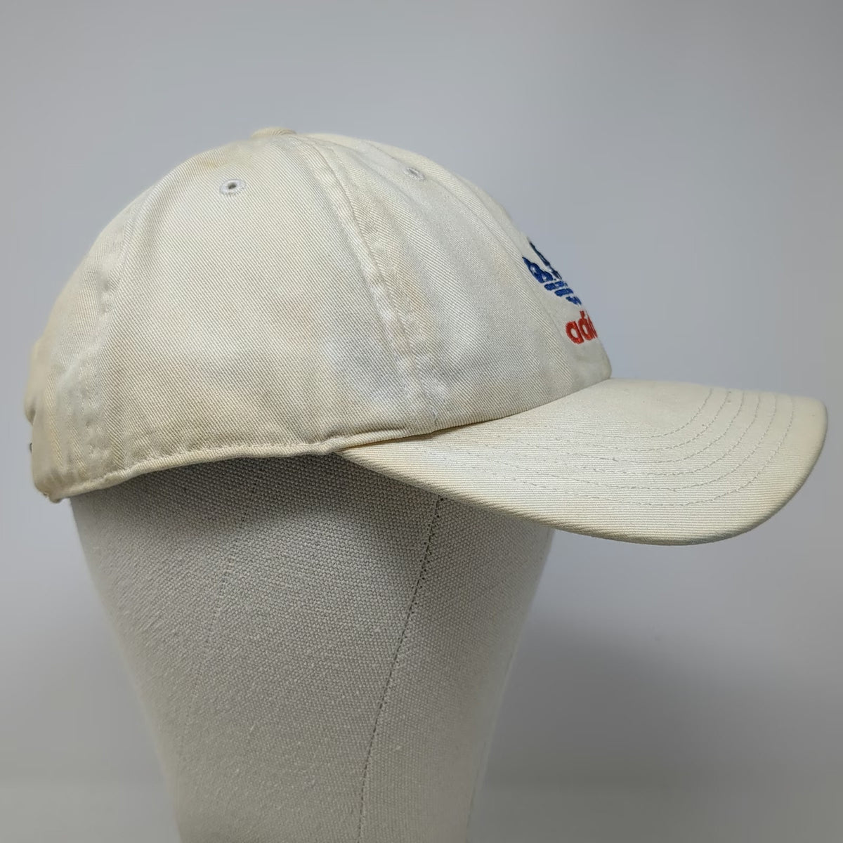 Adidas Baseball Cap Beige One Size Embroidered Trefoil Logo Stars Cotton Hat