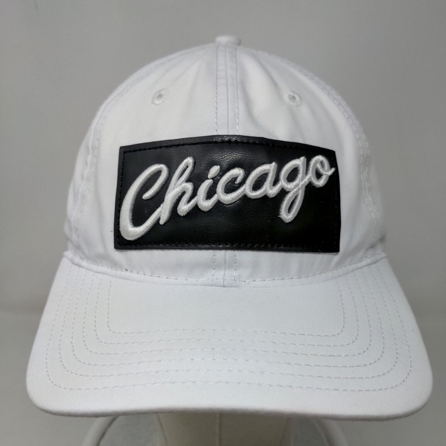 Pro Standard Men's Slideback Hat White NBA Chicago Bulls Embroidered Logo