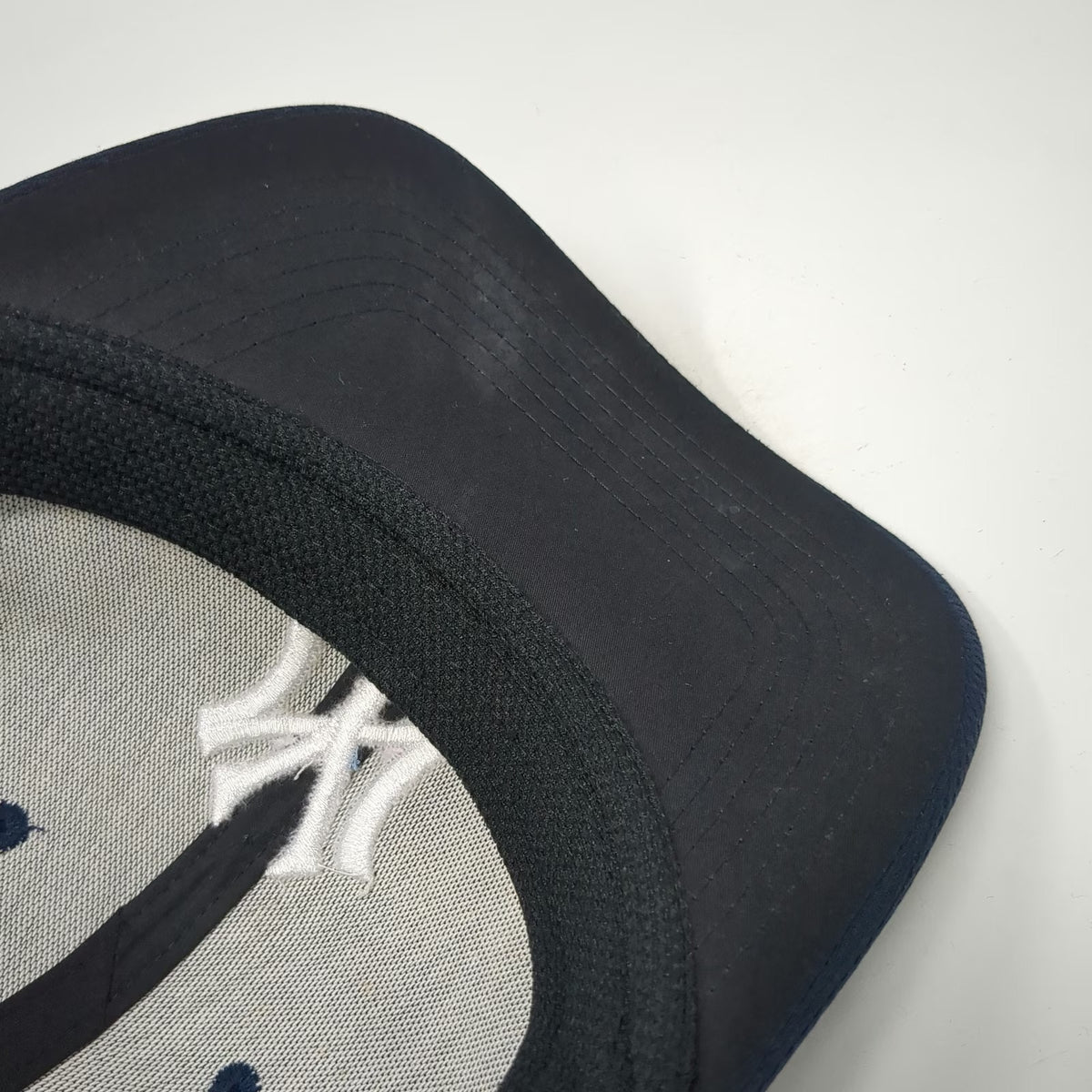 OC Sports New York Yankees MLB Baseball Cap Blue One Size NY Logo Strapback