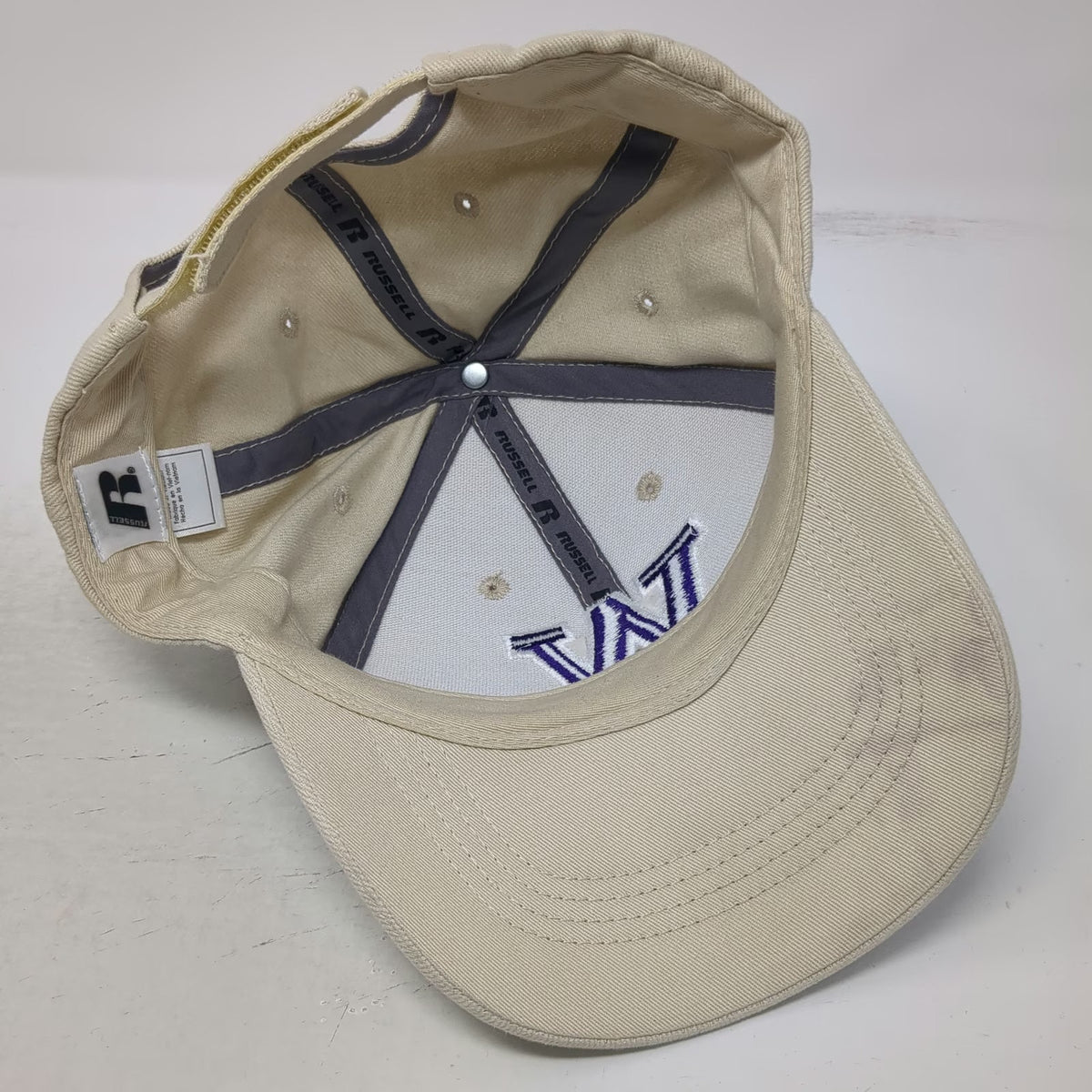 Washington Huskies NCAA Russell Beige One Size Embroidered Logo Strapback Hat
