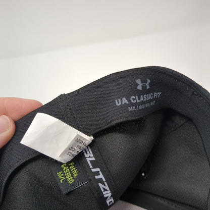 Under Armour Fitted Hat Black M/L Classic Fit Embroidered Blitzing Polyester