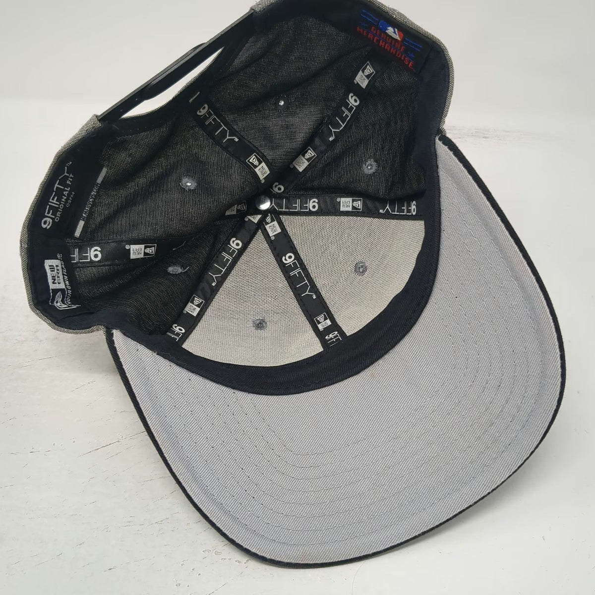San Francisco Giants MLB New Era Snapback Gray One Size OSFM Flat Bill Logo Hat