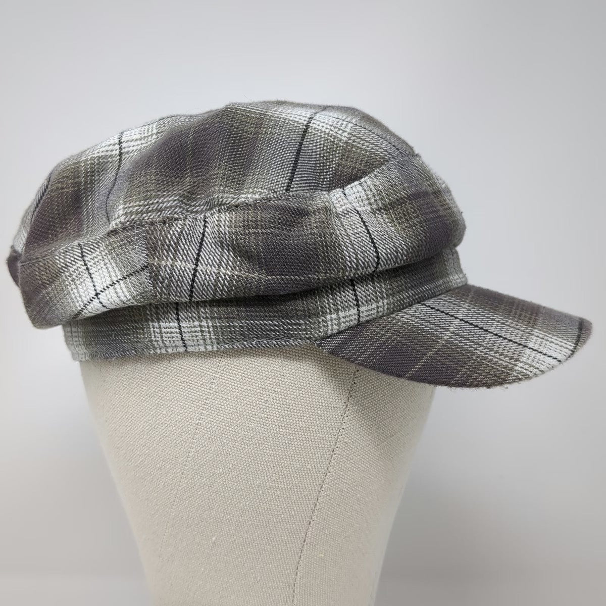 Pugs Gear Army Cap Gray White Black One Size Plaid Pattern Elastic Back Hat