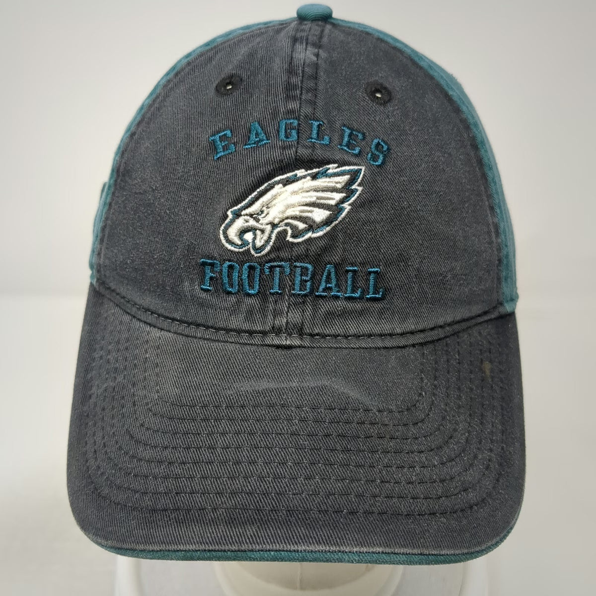 Philadelphia Eagles NFL Team Apparel Cap Black Green One Size Slideback Hat Logo
