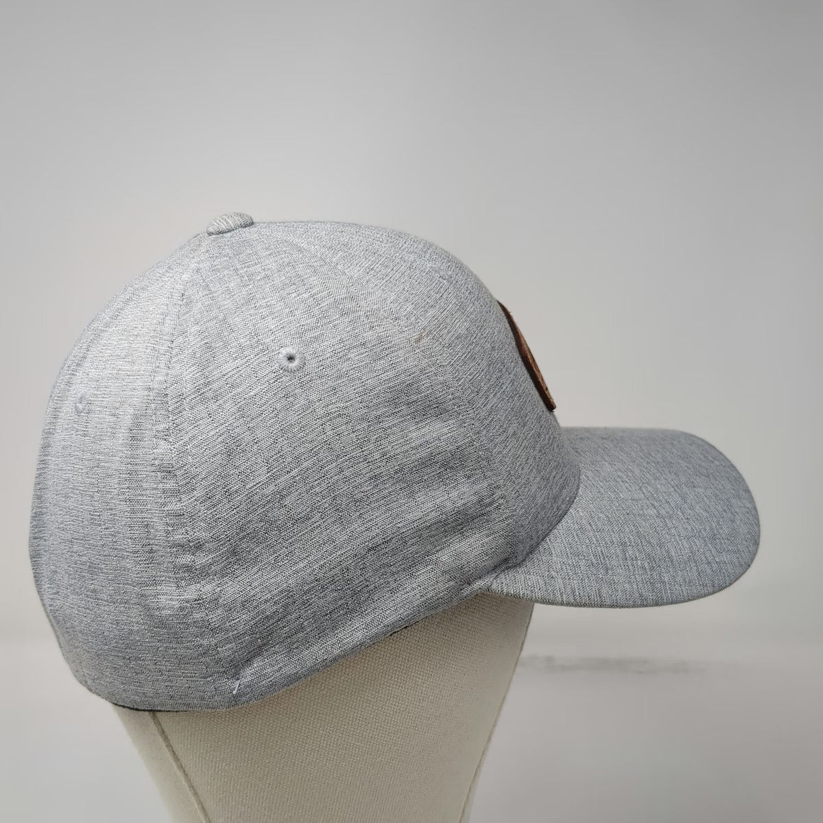 Yupoong Flexfit Baseball Cap Gray XL Leather Patch Heathered Stretch Hat