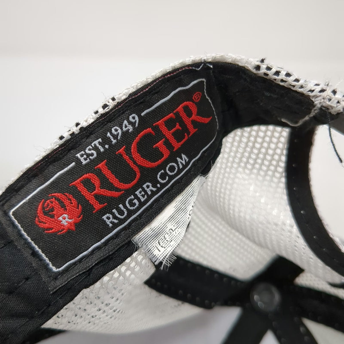 Ruger Trucker Hat Black OSFM Alpine Racing Mesh Snapback Logo Contrast Stitch