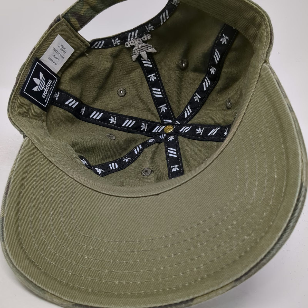 Adidas Baseball Cap Green One Size Camo Embroidered Trefoil Logo Adjustable Hat