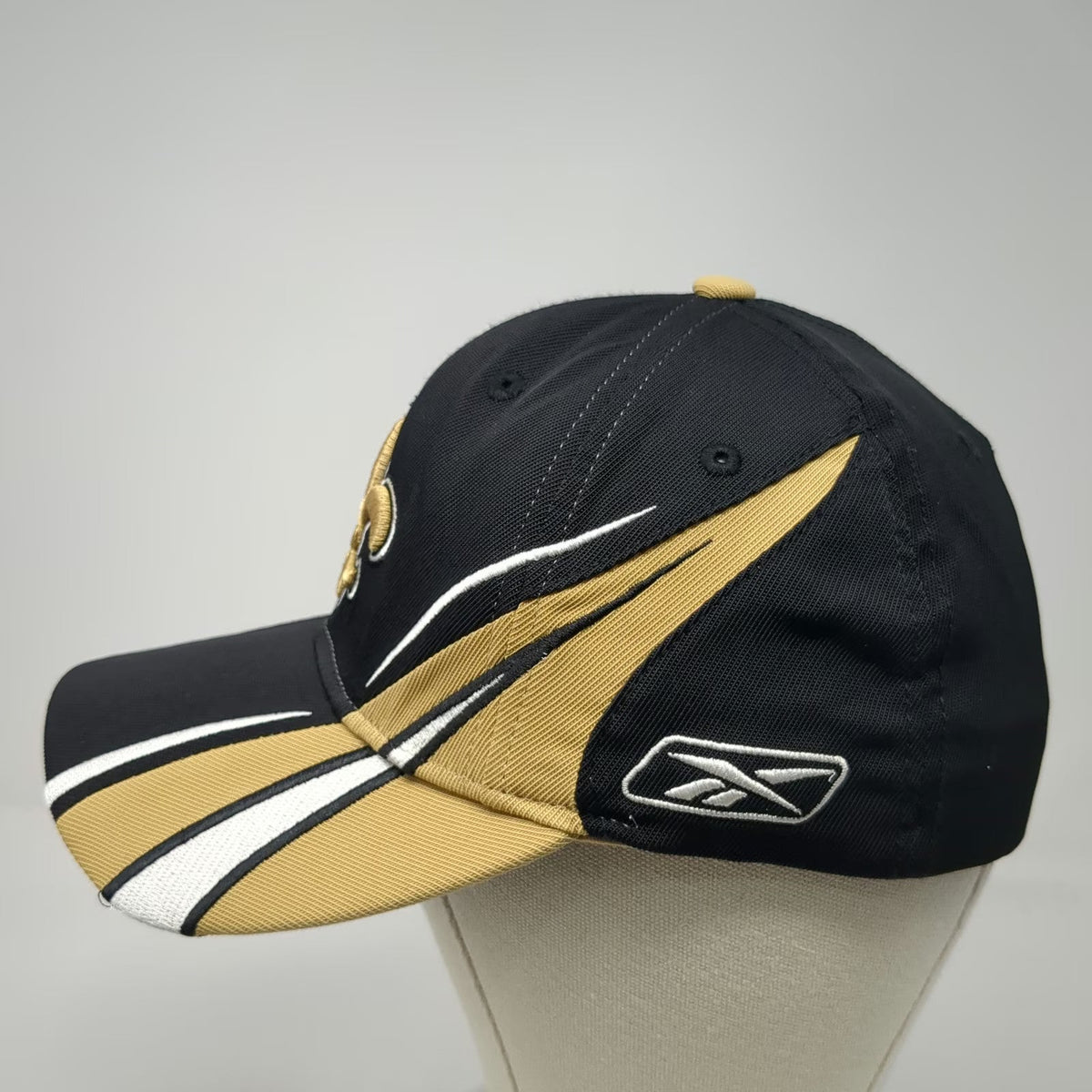 New Orleans Saints NFL Reebok Cap Black Gold White One Size Sideline Stretch Fit