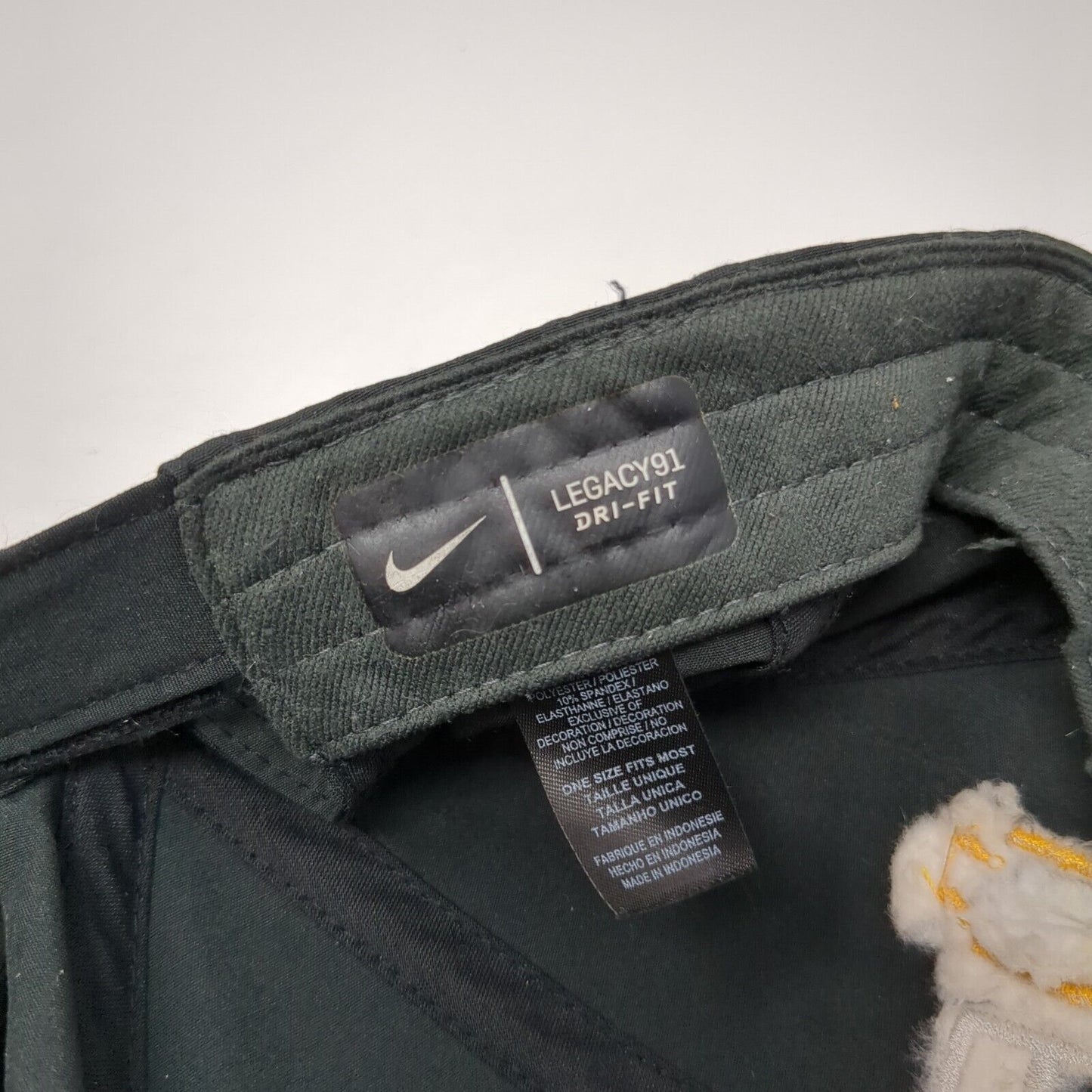 Uforia Strapback Hat Black One Size Adjustable Nike Legacy91 Dri-Fit