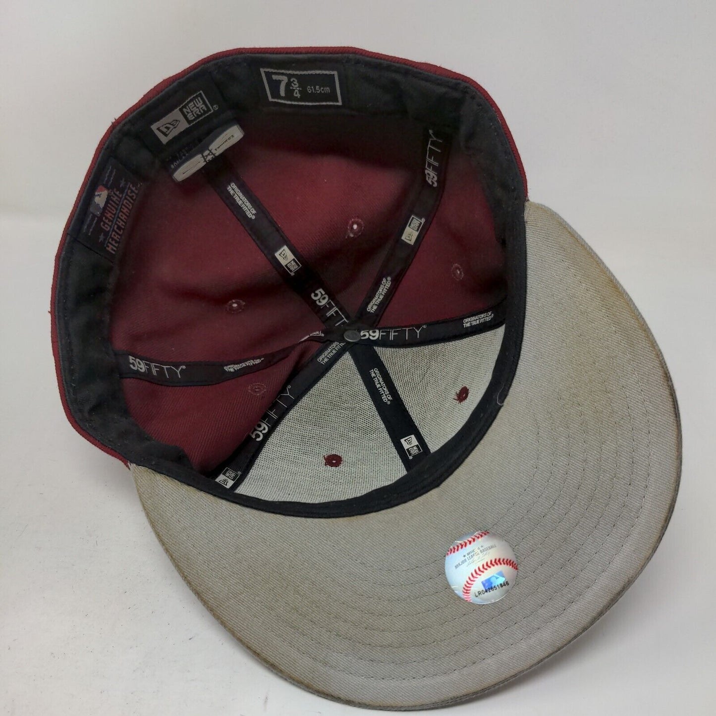 New Era Men's Fitted 59Fifty Flat Bill Hat Red Size 7 3/4 Boston Red Sox Logo