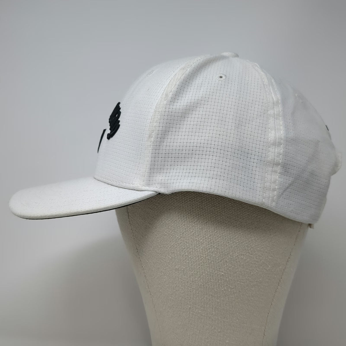 Callaway Baseball Cap White One Size Odyssey Logo Strapback Golf Hat Black Red