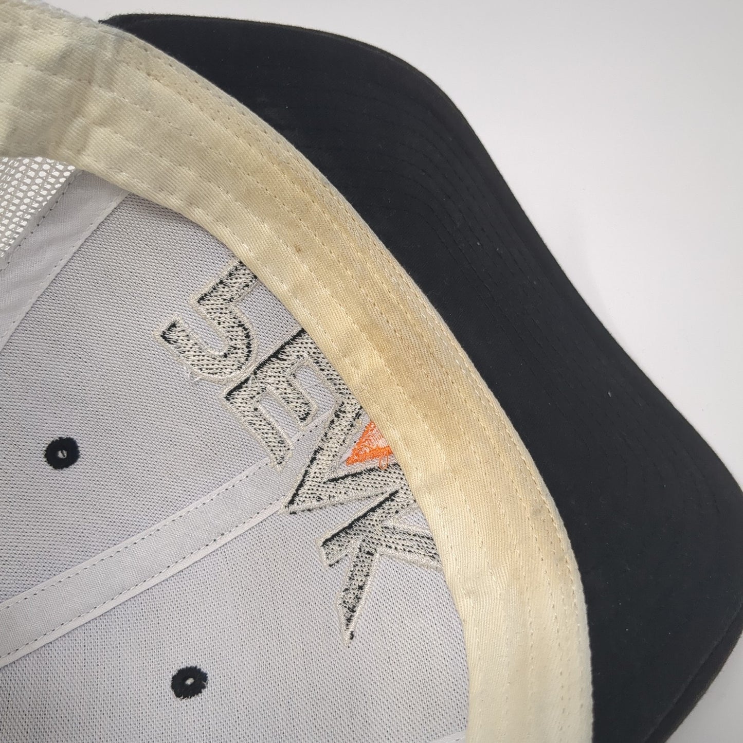 Peak Snapback Mesh Back Trucker Hat Black One Size Colorblock Richardson