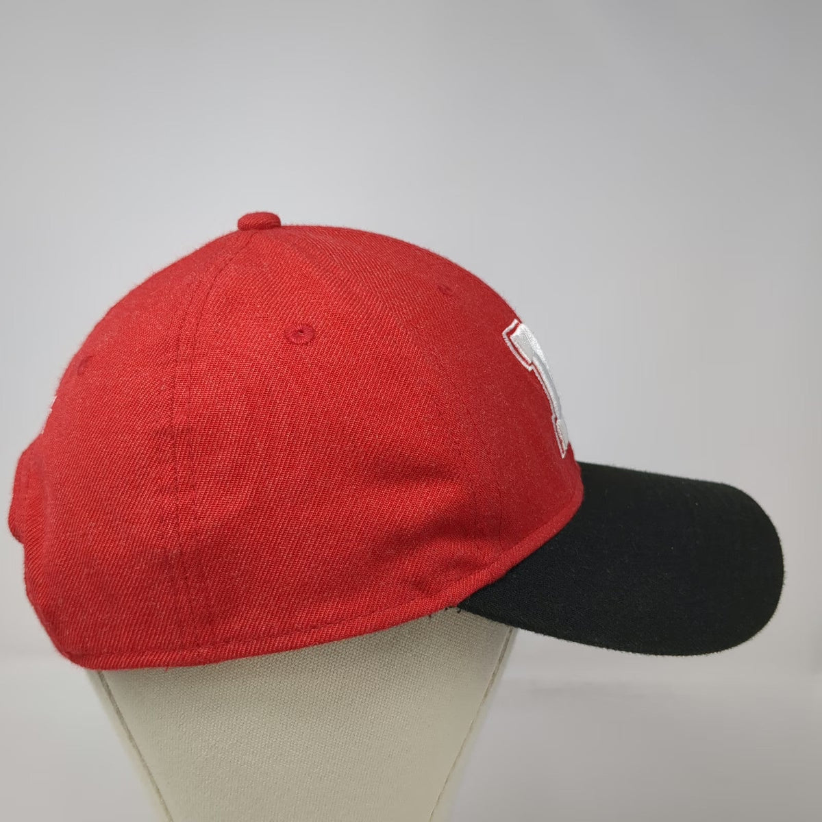 New Era Nebraska Cornhuskers NCAA Snapback Red Hat One Size Black Huskers Script