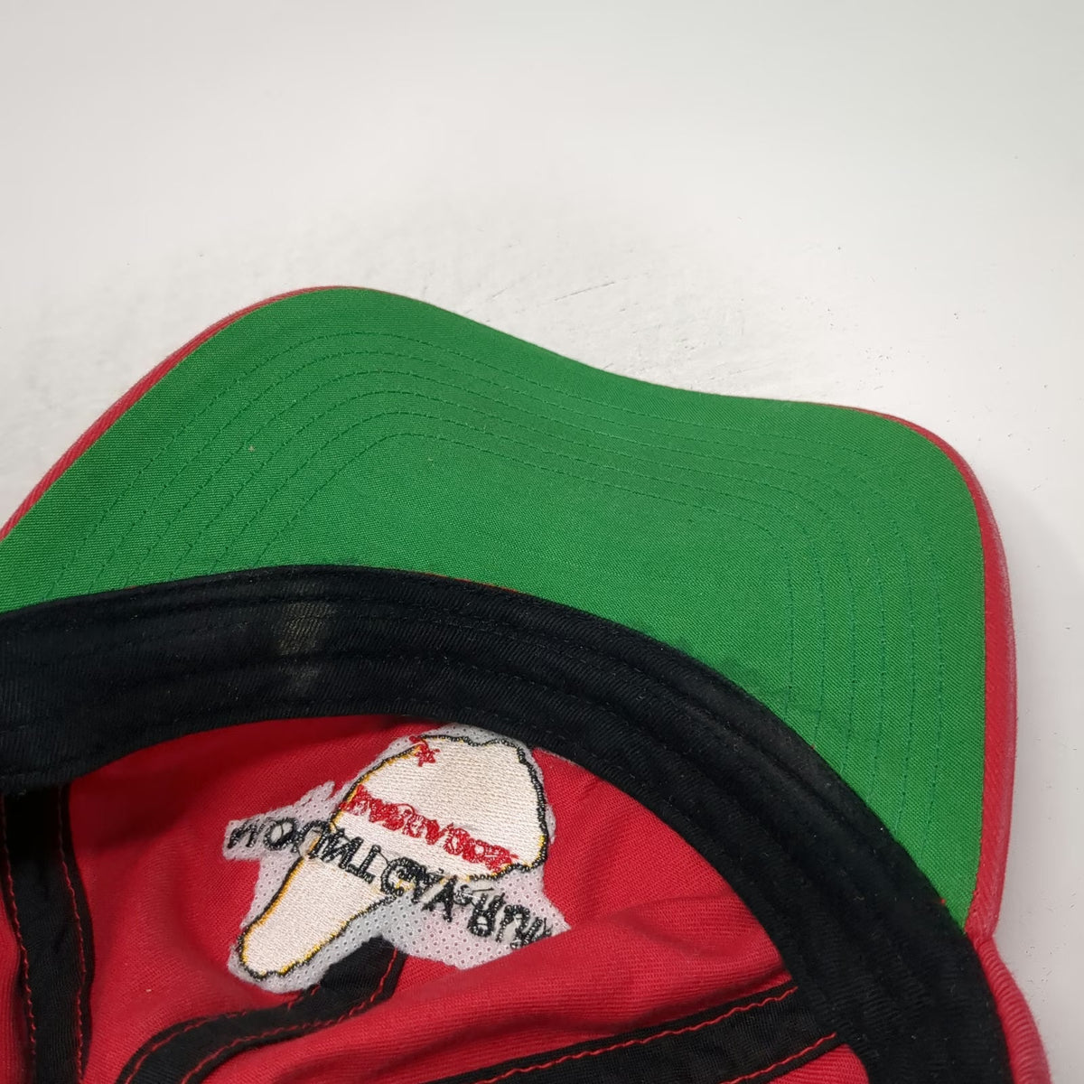 Mount Gay Rum Baseball Cap Red One Size Trophee Bailli de Suffren 2009 Green Hat