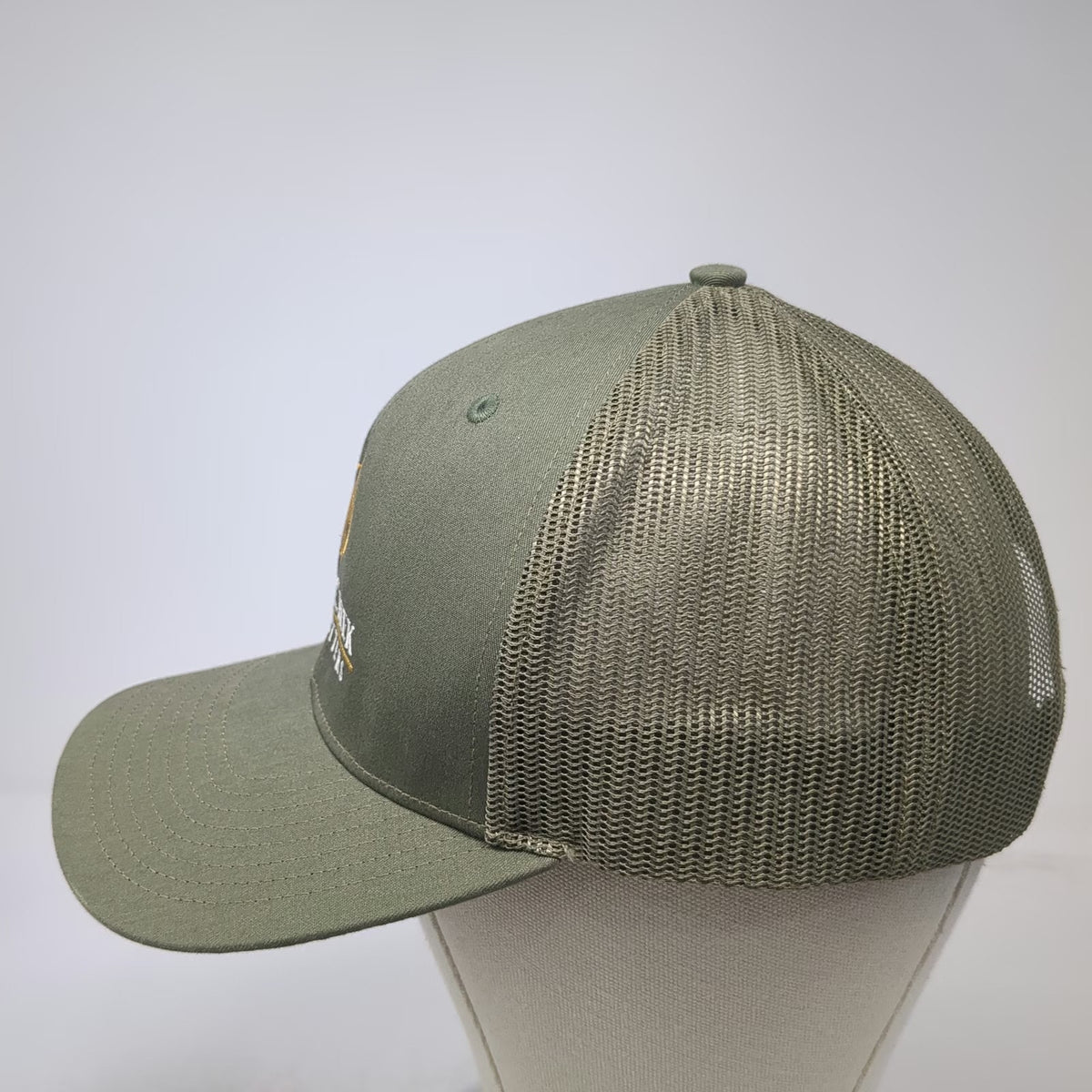 Richardson Trucker Hat Green Gold White One Size Mesh Back Snapback Silver Creek