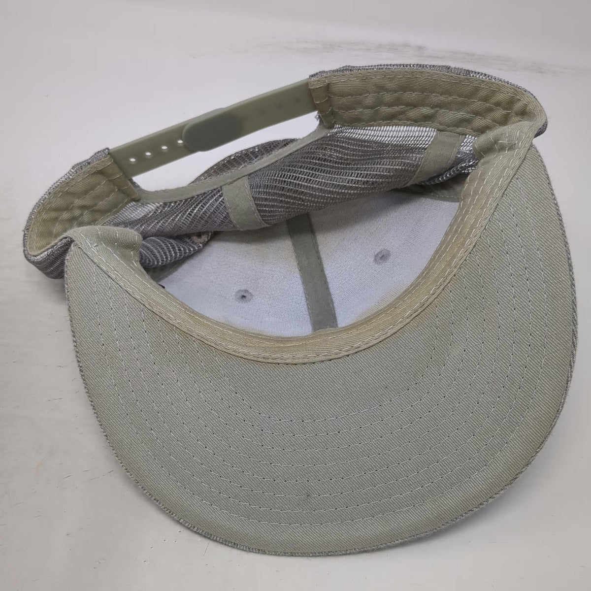 Decky Trucker Hat Gray One Size Sno Planks Mountain Patch Mesh Snapback Logo Cap