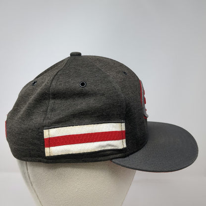 San Francisco 49ers NFL New Era Gray 7 1/8 Cap Flat Brim Heathered Fitted Shield