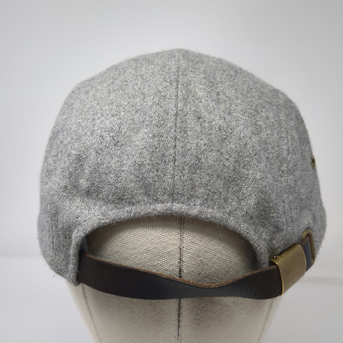 Evo 5 Panel Gray Hat One Size Wool Blend Leather Strapback Logo Patch Flat Brim