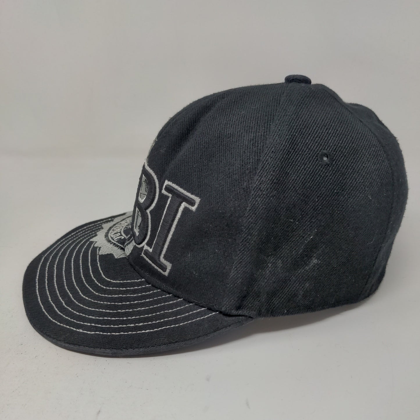 City Hunter Men's Fitted Hat Black Size M Embroidered FBI Logo 100% Polyester