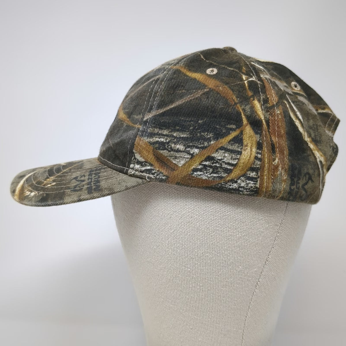 Kati Graybar Camo Baseball Cap Green One Size Slideback Buckle Embroidery Hat