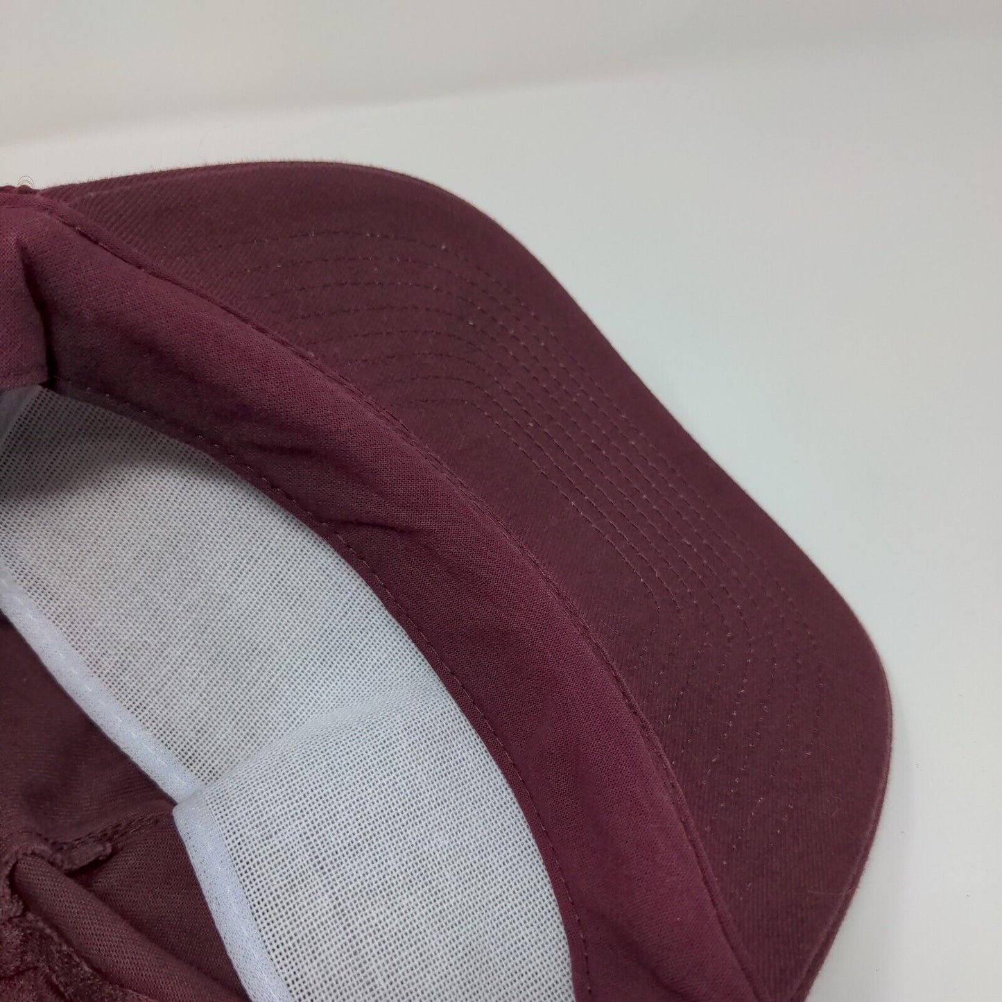 Horseshu Hotel & Casino Snapback Rope Hat Red OSFA Adjustable Mohr's