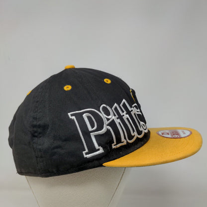 New Era Men's Snapback Flat Bill Hat Multicolor OSFM Pittsburgh Pirates Logo