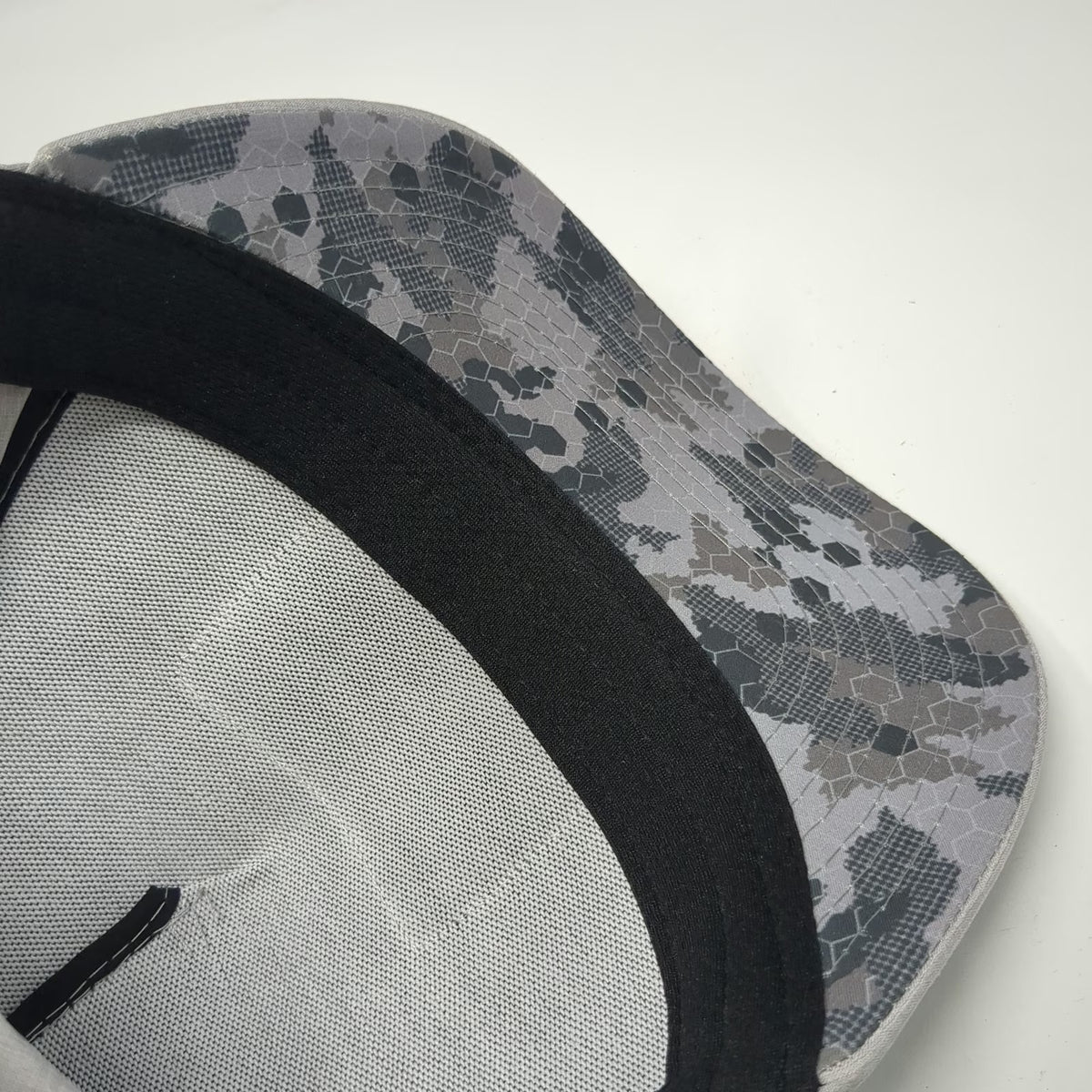 Pukka 5 Panel Gray Hat One Size Eagle Hills Golf Course Digital Camo Under Visor