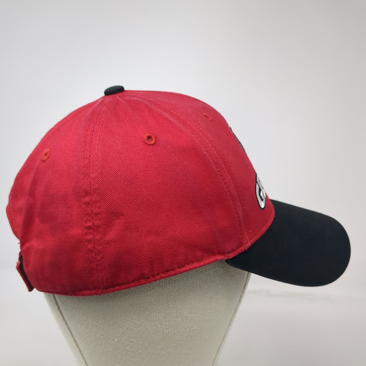 Georgia Bulldogs NCAA Fan Favorite Baseball Cap Red One Size Strapback Logo Hat